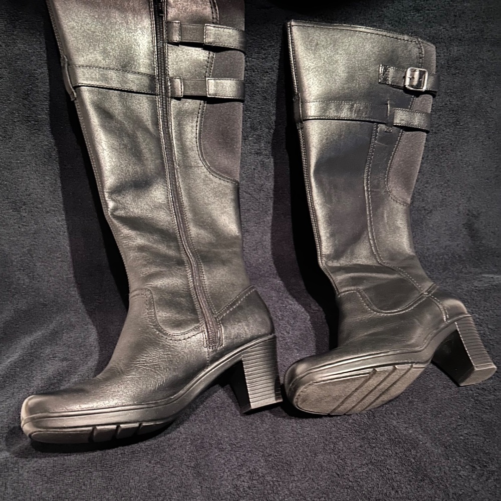 KNEE HIGH LEATHER BOOTS, BLACK